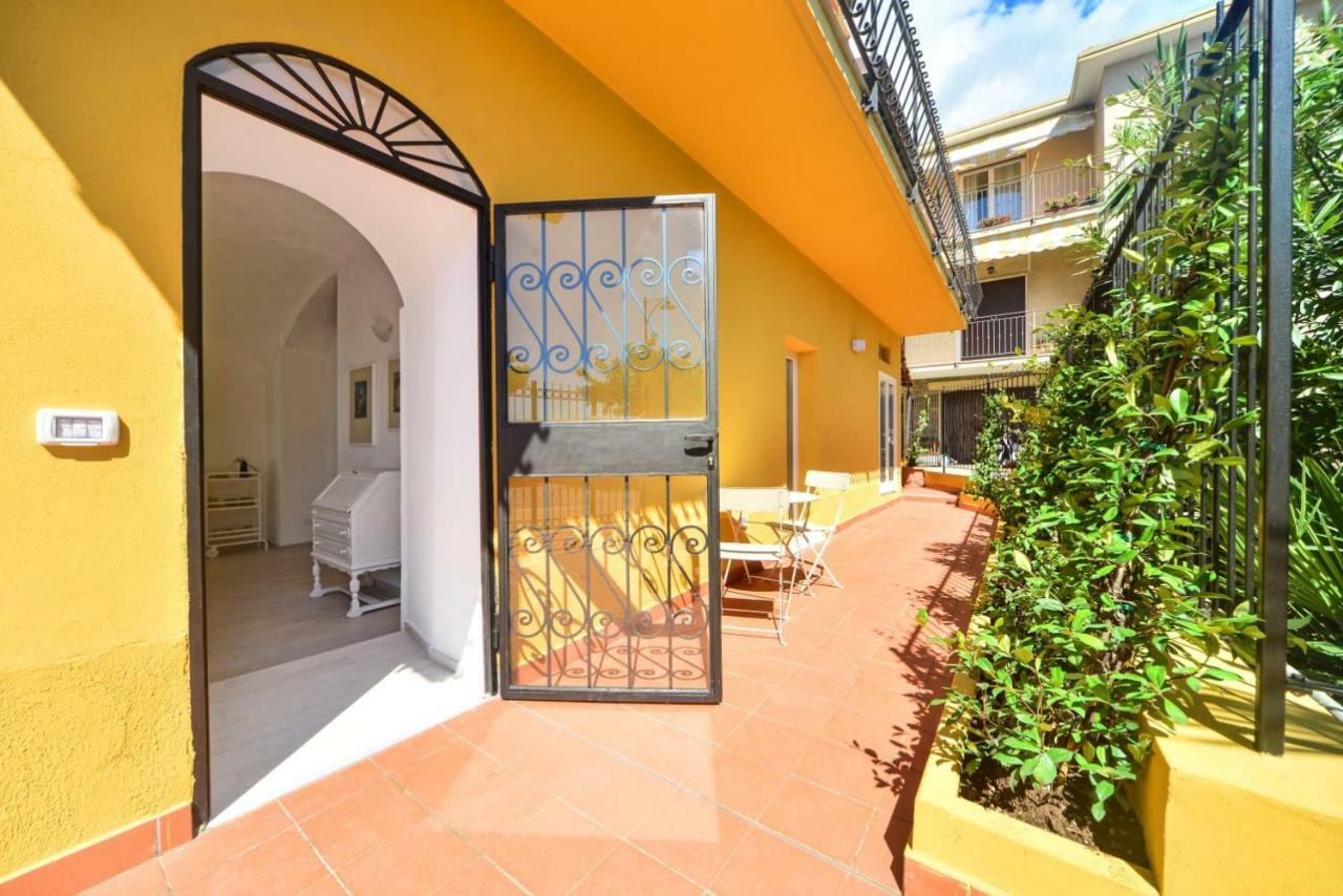 Appartement Bistrot Del Mare à Santo Stefano al Mare Extérieur photo
