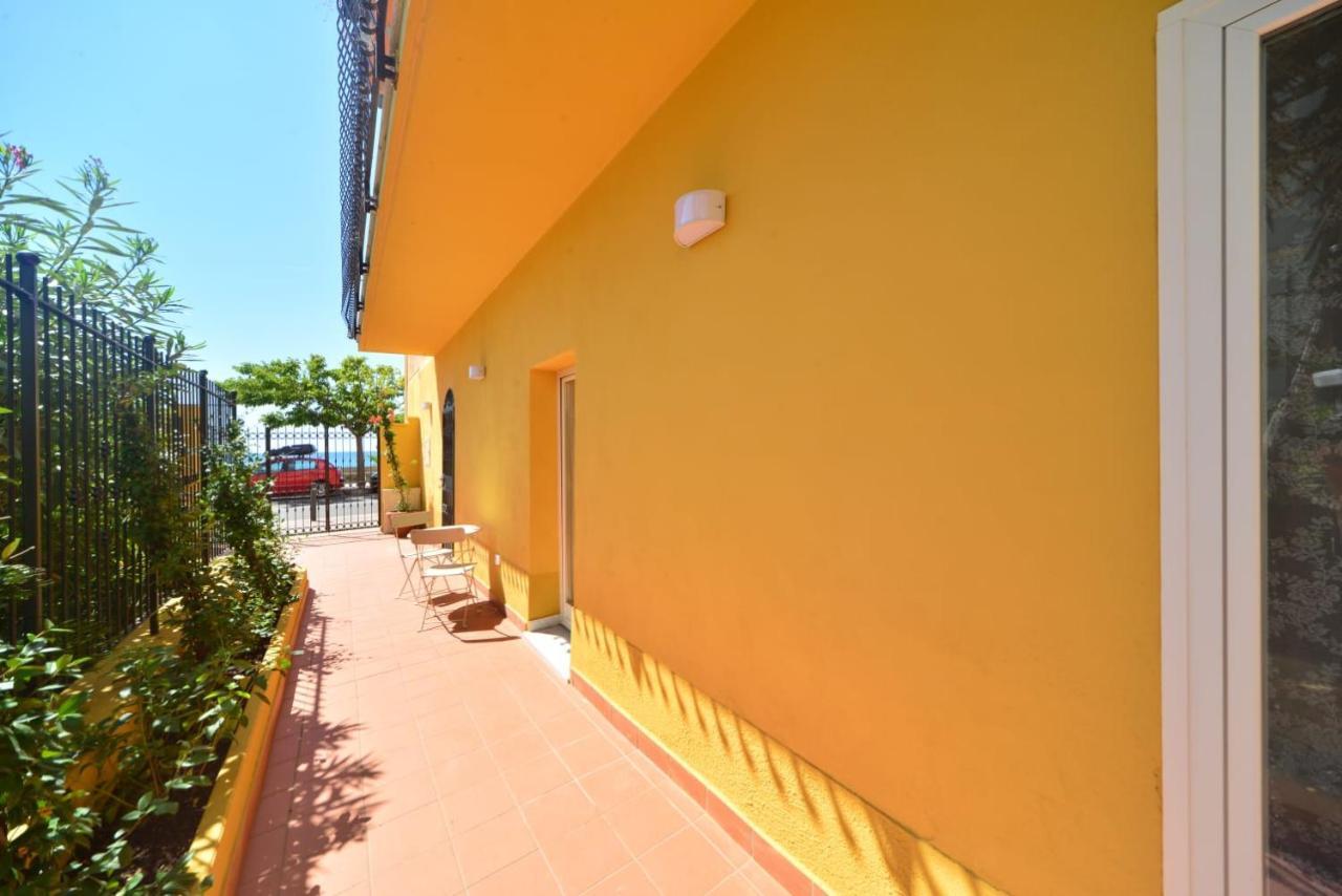 Appartement Bistrot Del Mare à Santo Stefano al Mare Extérieur photo